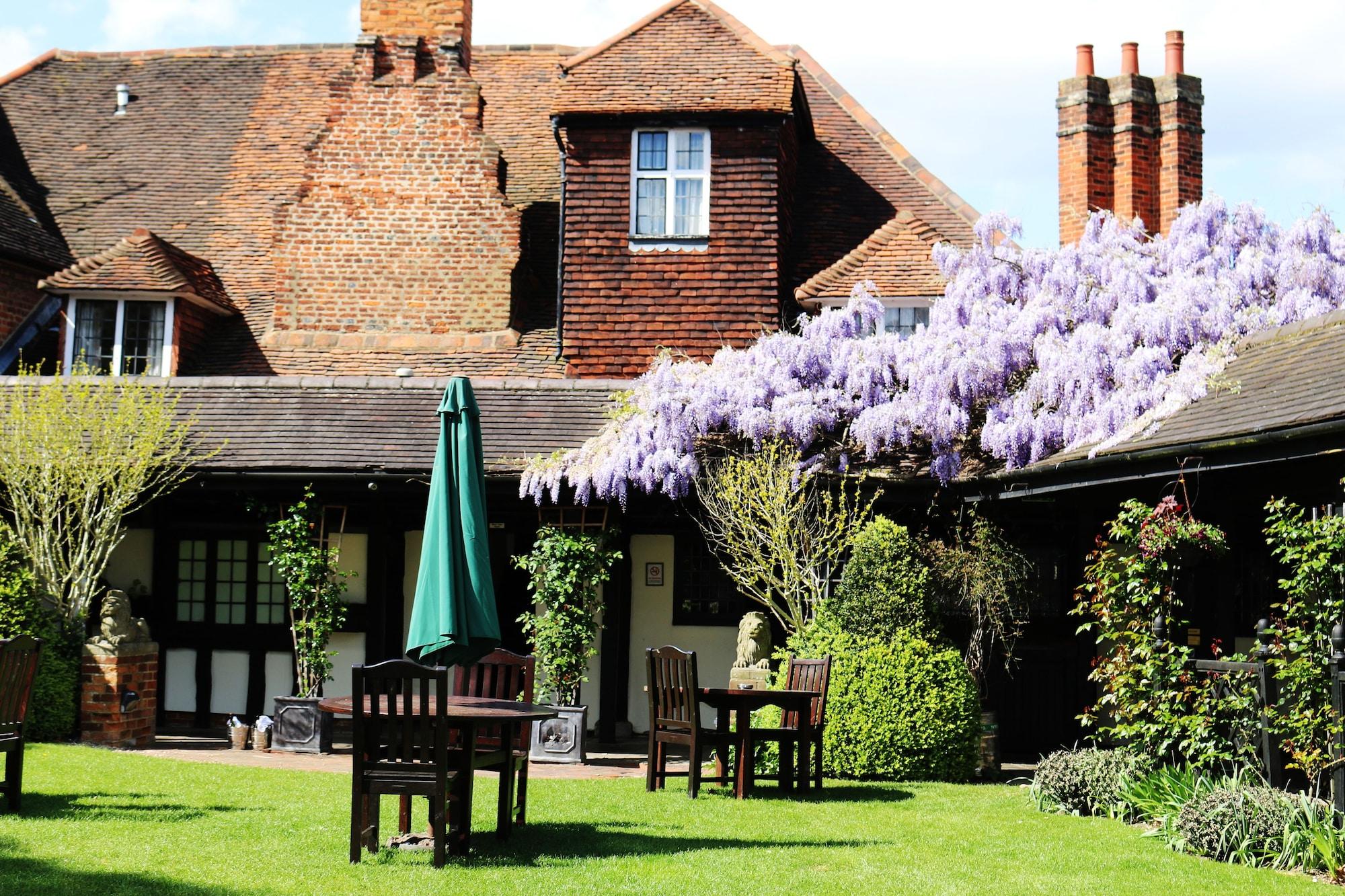 Marygreen Manor Brentwood Ngoại thất bức ảnh
