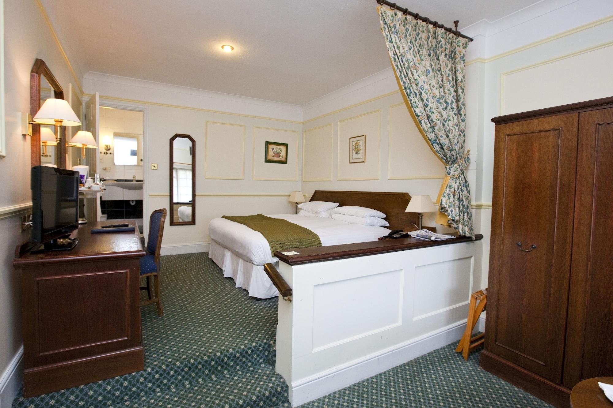 Marygreen Manor Brentwood Ngoại thất bức ảnh