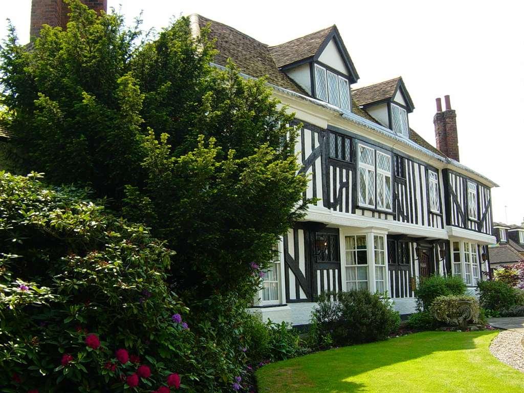 Marygreen Manor Brentwood Ngoại thất bức ảnh