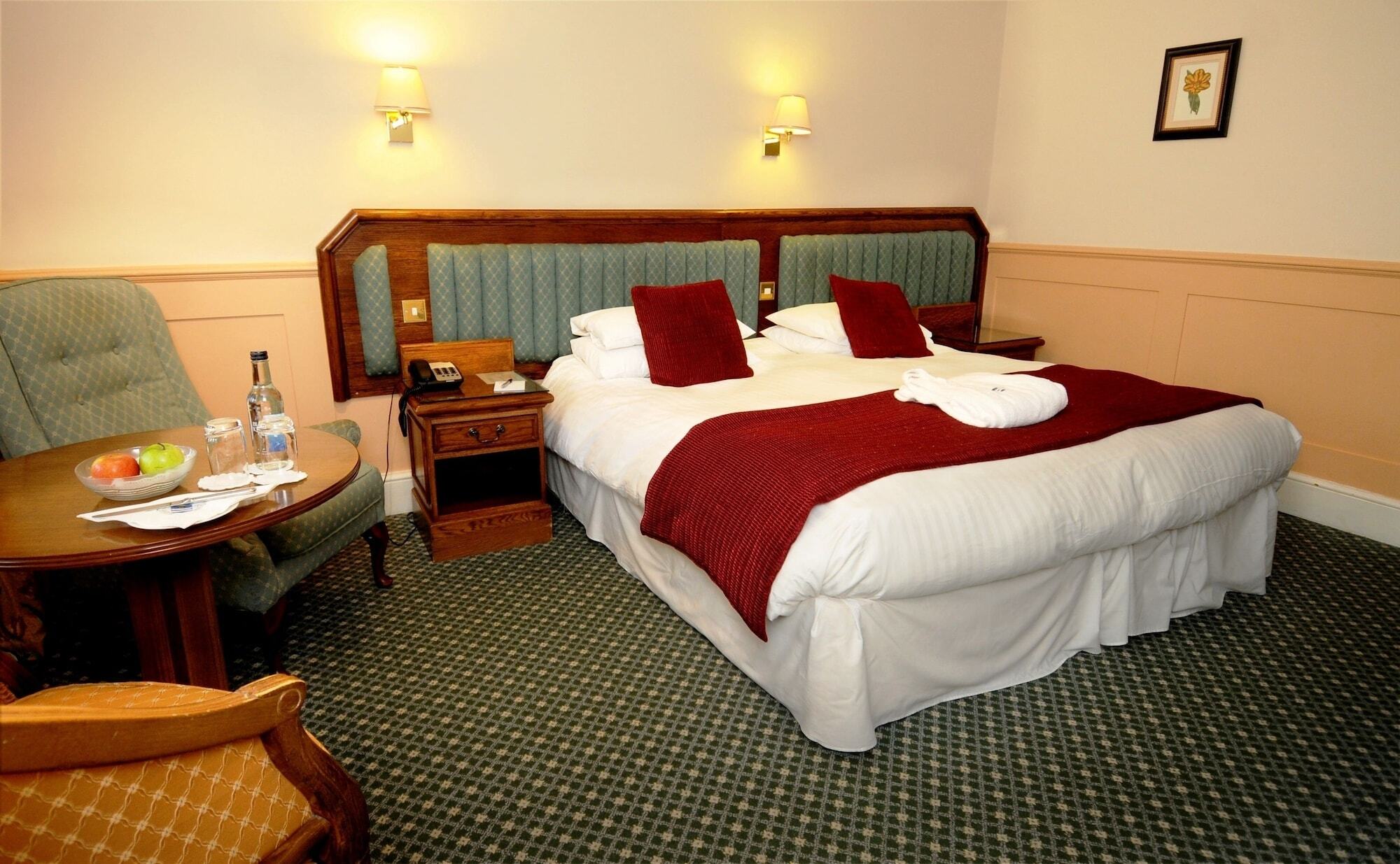 Marygreen Manor Brentwood Ngoại thất bức ảnh