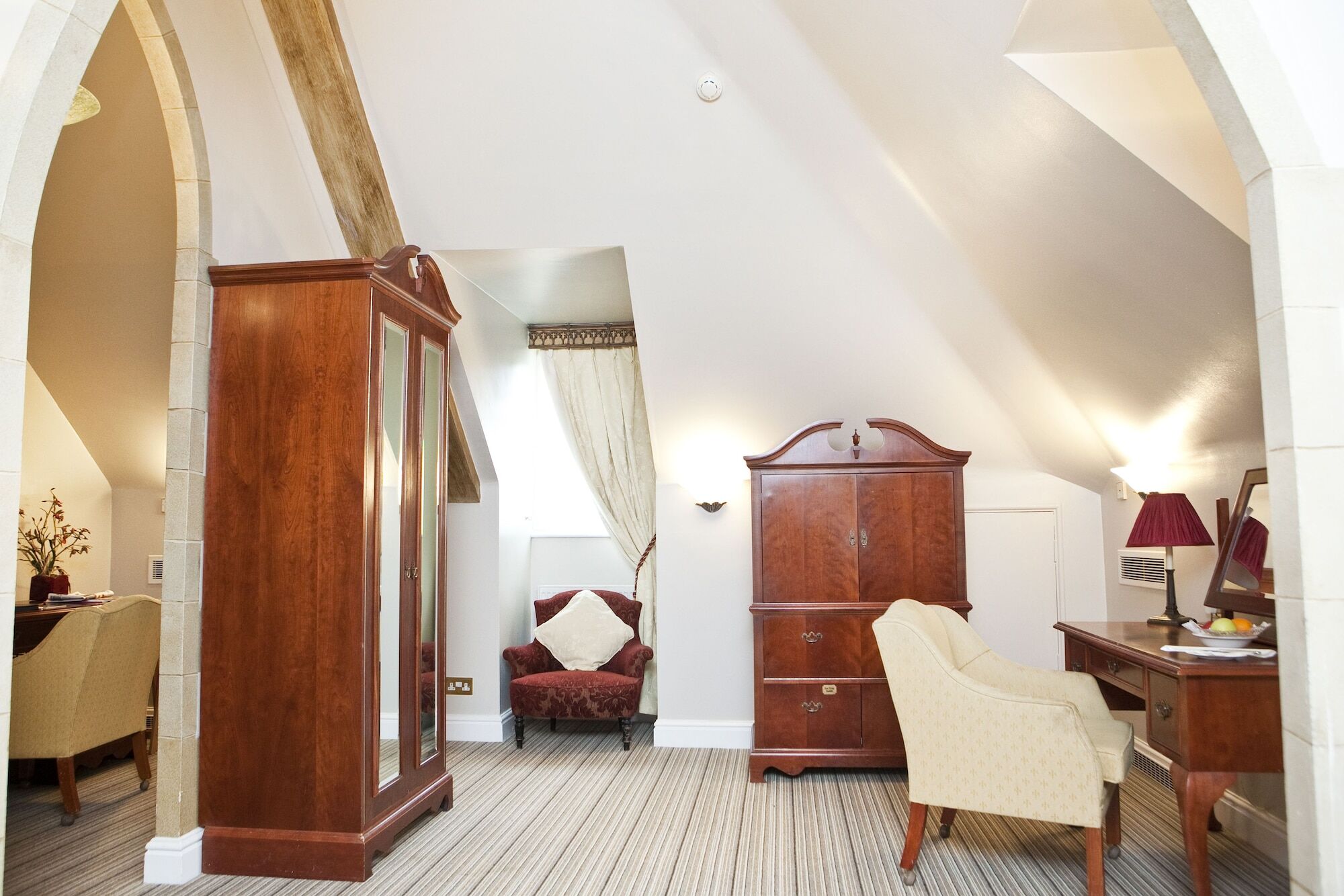 Marygreen Manor Brentwood Ngoại thất bức ảnh
